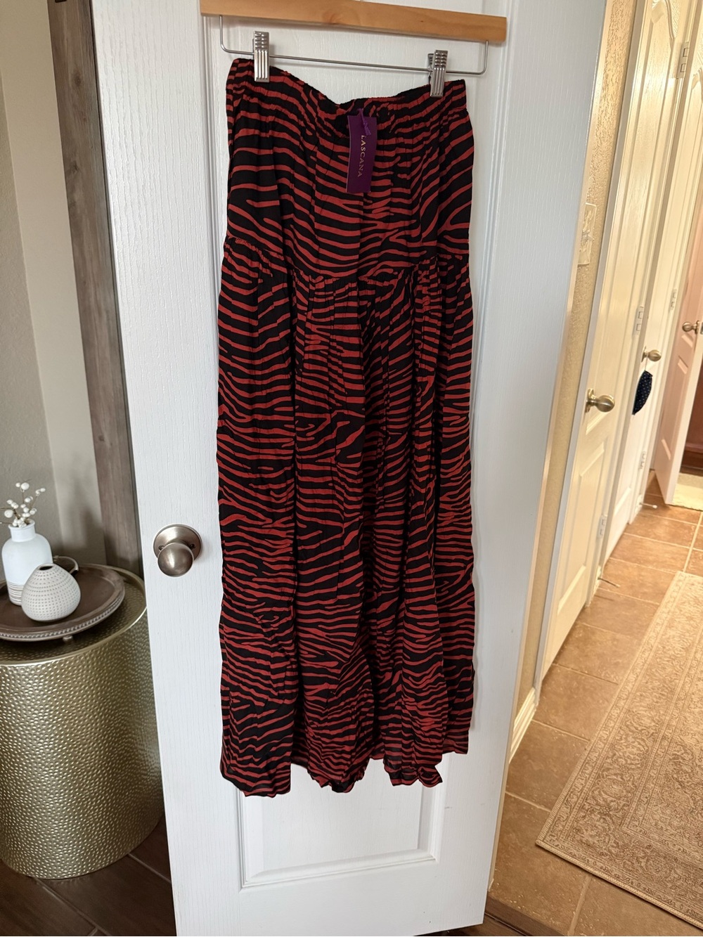 Maxi skirt in animal print S NWT